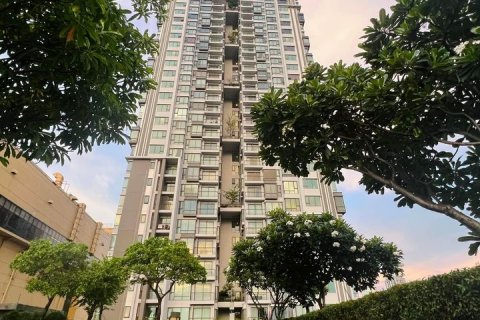 Кондоминиум с 2 спальнями в Бангкоке, Таиланд № 143038 - фото 20