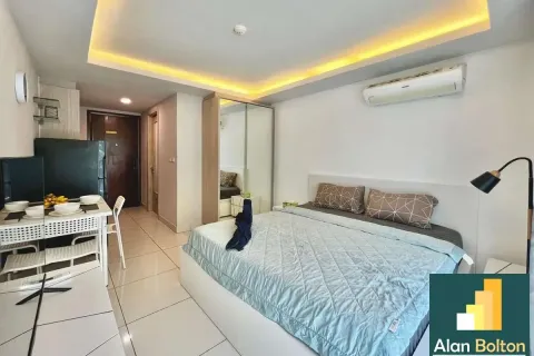 Estudio en el condominio en Pattaya, Tailandia № 210690 - foto 2