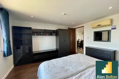 Condominio de 2 dormitorios en Jomtien Beach, Pattaya, Tailandia № 210686 - foto 12