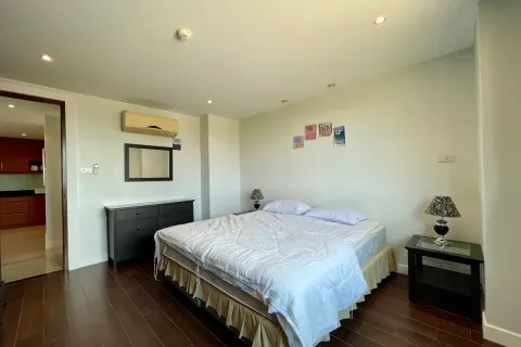 Condominio de 2 dormitorios en Jomtien Beach, Pattaya, Tailandia № 210686 - foto 23