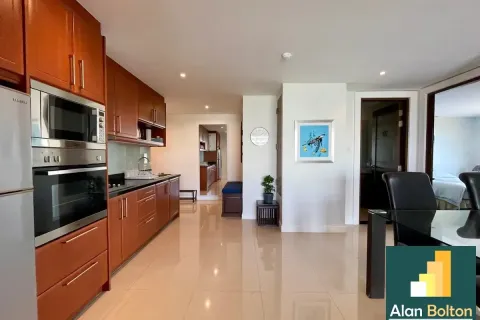 Condominio de 2 dormitorios en Jomtien Beach, Pattaya, Tailandia № 210686 - foto 7