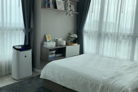 Condo à Samut Prakan, Thaïlande, 3 chambres № 148474 - photo 4