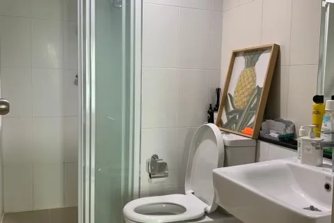 Condo à Samut Prakan, Thaïlande, 3 chambres № 148474 - photo 6