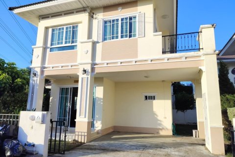 House in Saraphi, Thailand 4 bedrooms № 148472 - photo 6