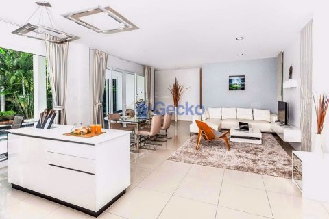 บ้านในพัทยา, ประเทศไทย 5 ห้องนอน № 197158 - รูปถ่าย 19
