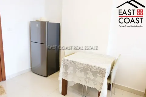 Condominio de 1 dormitorio en Jomtien Beach, Pattaya, Tailandia № 213885 - foto 4