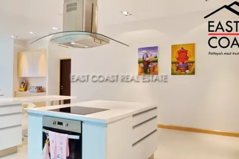 Condominio de 3 dormitorios en Jomtien Beach, Pattaya, Tailandia № 213881 - foto 7