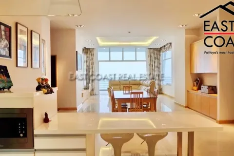 Condominio de 3 dormitorios en Jomtien Beach, Pattaya, Tailandia № 213881 - foto 4