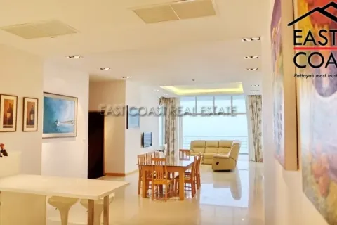 Condominio de 3 dormitorios en Jomtien Beach, Pattaya, Tailandia № 213881 - foto 3