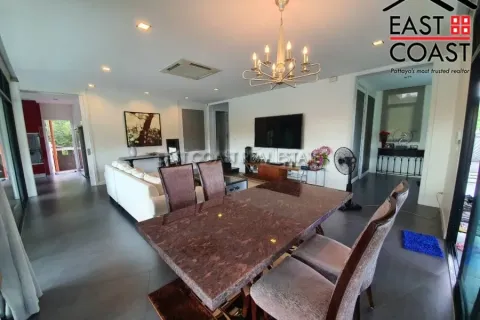 Casa de 3 dormitorios en Pattaya, Tailandia № 213879 - foto 5