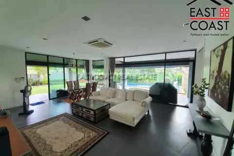Casa de 3 dormitorios en Pattaya, Tailandia № 213879 - foto 6