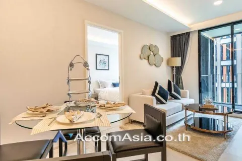 Condo in Khlong Toei, Bangkok, Thailand, 2 bedrooms  № 220155
