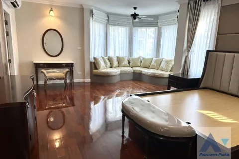 Haus in Bang Na, Bangkok, Thailand 4 Schlafzimmer № 220157 - Foto 11
