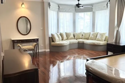 Haus in Bang Na, Bangkok, Thailand 4 Schlafzimmer № 220157 - Foto 12