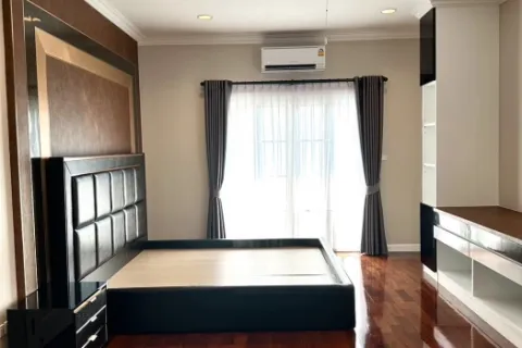 Haus in Bang Na, Bangkok, Thailand 4 Schlafzimmer № 220157 - Foto 16