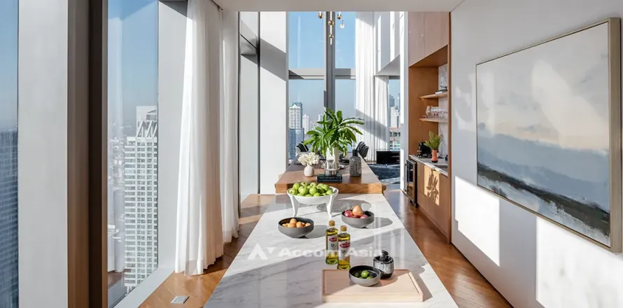 Duplex in Bang Rak, Bangkok, Thailand 2 Schlafzimmer № 220154