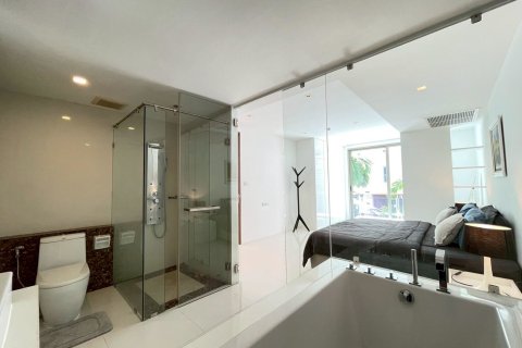 Apartment in Pattaya, Thailand 4 rooms № 150938 - photo 5