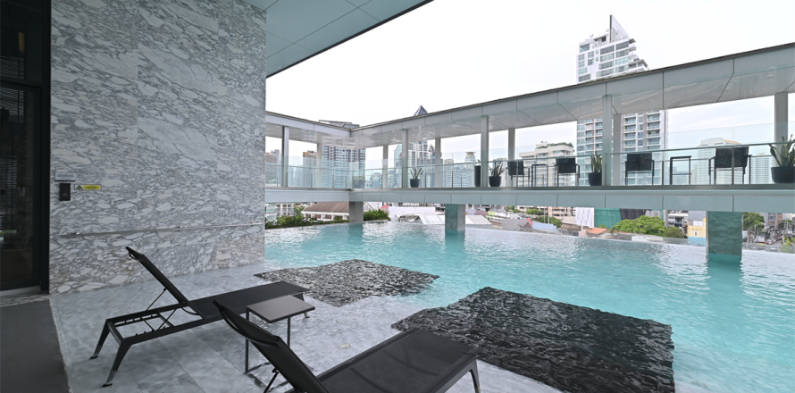 Condo in Bangkok, Thailand, 1 bedroom  № 188574