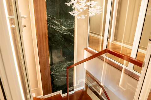 Condo in Bangkok, Thailand, 3 bedrooms № 184747 - photo 2