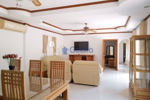 บ้านในพัทยา, ประเทศไทย 4 ห้องนอน № 196770 - รูปถ่าย 9