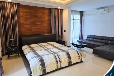 House in Phitsanulok, Thailand 6 bedrooms № 173195 - photo 6