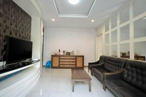 Дом в Ханг Донге, Таиланд с 5 спальнями  № 173196 - фото 29