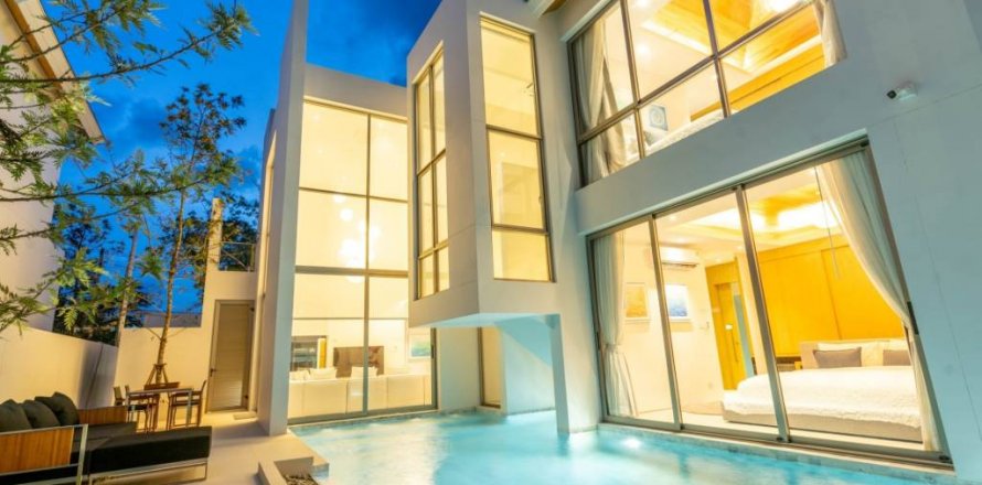 Villa in Bang Tao, Thailand 3 bedrooms № 115308