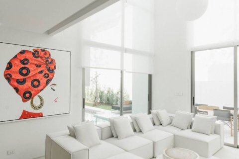 Villa in Bang Tao, Thailand 3 bedrooms № 115308 - photo 4