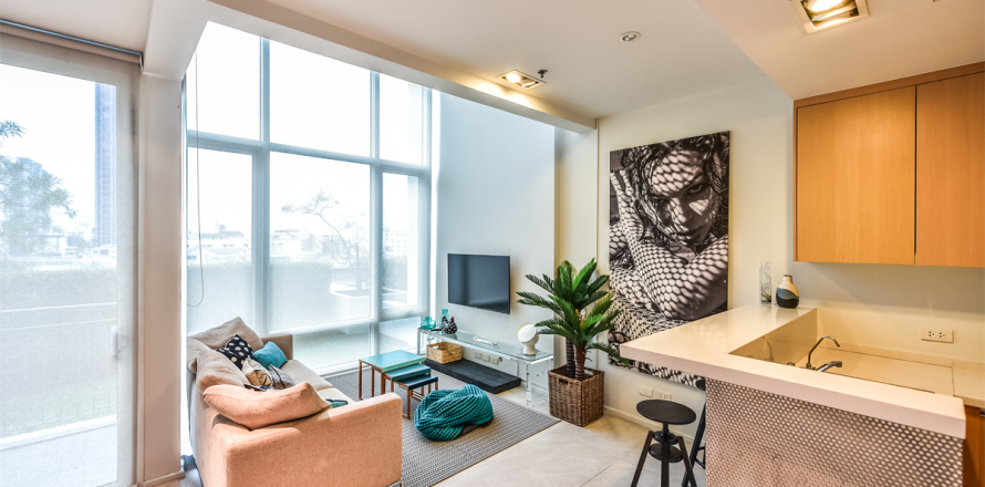 Condo in Bangkok, Thailand, 1 bedroom № 185065