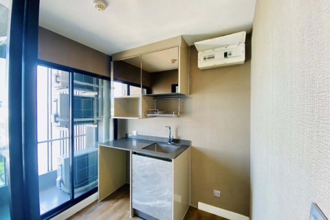 Кондоминиум с 2 спальнями в Минбури, Бангкок, Таиланд № 147095 - фото 19