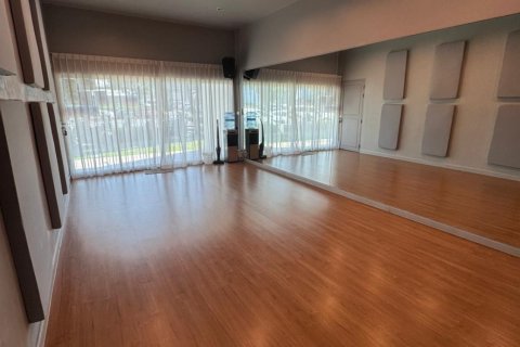 Коммерческая недвижимость в Пхукете, Таиланд  № 147090 - фото 1