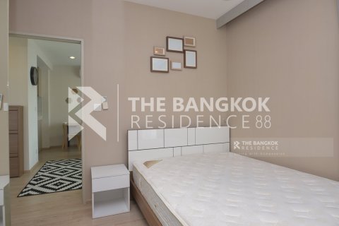 Condo à Bangkok, Thaïlande, 2 chambres  № 188131