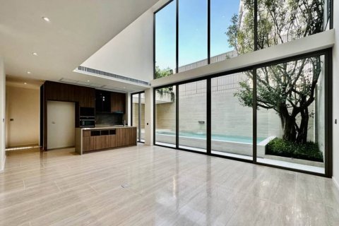 House in Bangkok, Thailand 4 bedrooms № 114853 - photo 8