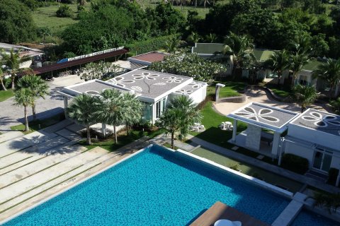 Студия в кондо в Хуа Хине, Таиланд № 157279 - фото 12