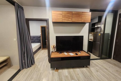 Studio in the Condo in Din Daeng, Bangkok, Thailand  № 157275 - photo 5