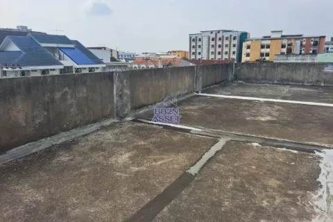 House in Nakhon Ratchasima, Thailand 4 bedrooms № 142251 - photo 11