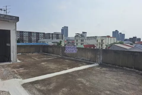 House in Nakhon Ratchasima, Thailand 4 bedrooms № 142251 - photo 10