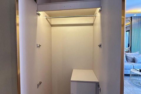 Apartment in Pattaya, Thailand 2 rooms № 160185 - photo 12