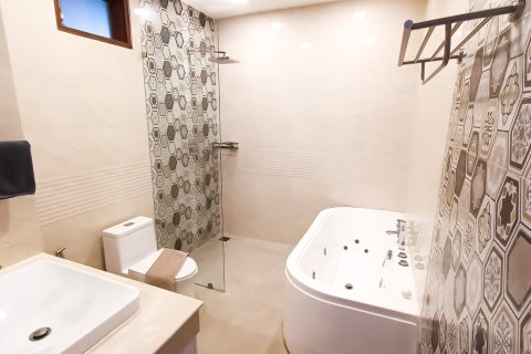 Apartment in Pattaya, Thailand 3 rooms № 160187 - photo 18