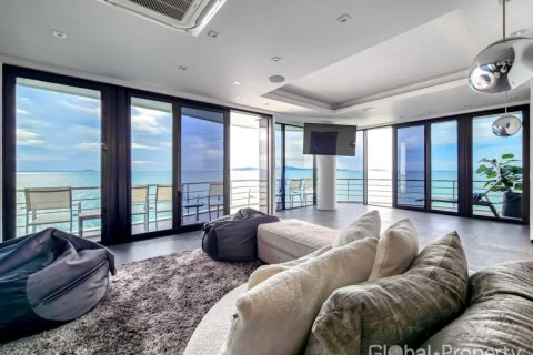 Condo in Pattaya, Thailand, 2 bedrooms  № 113570 - photo 2