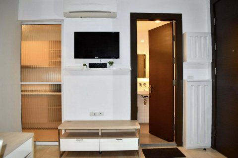 Студия в кондо в Хуай Кванге, Бангкок, Таиланд № 141193 - фото 4