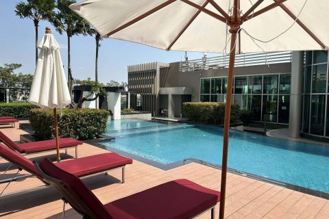 Студия в кондо в Хуай Кванге, Бангкок, Таиланд № 141193 - фото 13