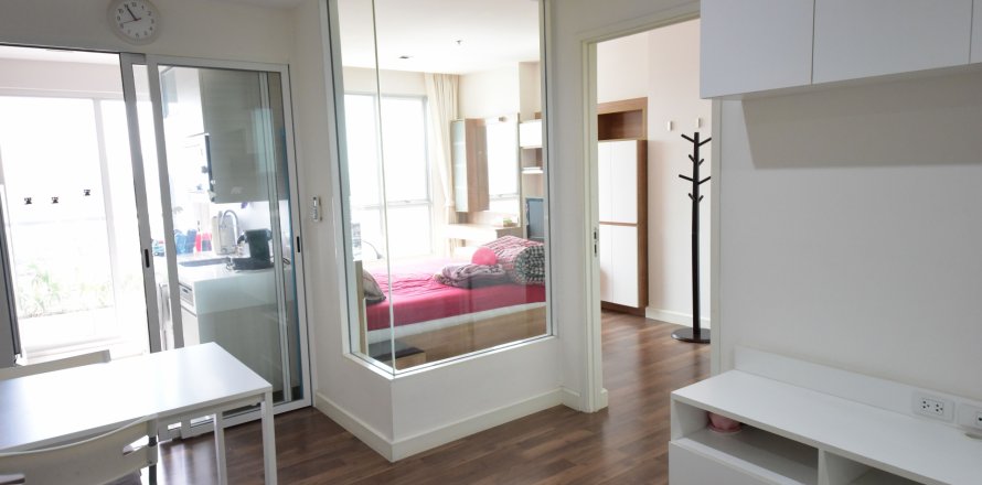 Студия в кондо в Бангкоке, Таиланд № 139540