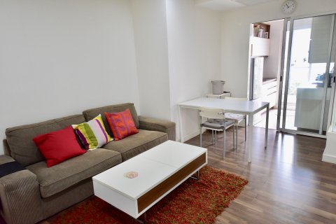 Студия в кондо в Бангкоке, Таиланд № 139540 - фото 2