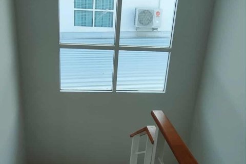 House in Bang Phli Yai, Thailand 4 bedrooms № 148118 - photo 6