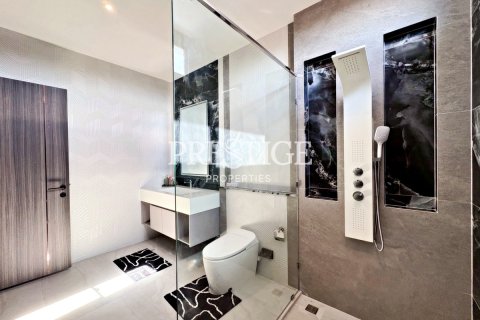 House in Pattaya, Thailand 5 bedrooms № 197555 - photo 27