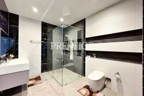House in Pattaya, Thailand 5 bedrooms № 197555 - photo 20