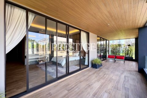 House in Pattaya, Thailand 5 bedrooms № 197555 - photo 21
