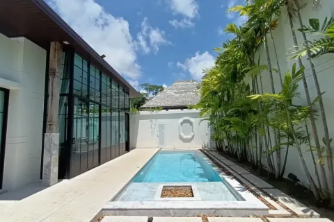 Casa de 3 dormitorios en Bang Tao, Tailandia № 209307 - foto 2
