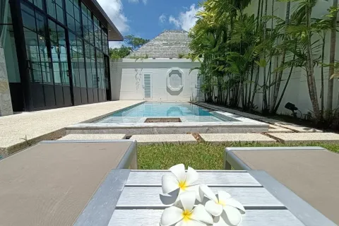 Casa de 3 dormitorios en Bang Tao, Tailandia № 209307 - foto 12